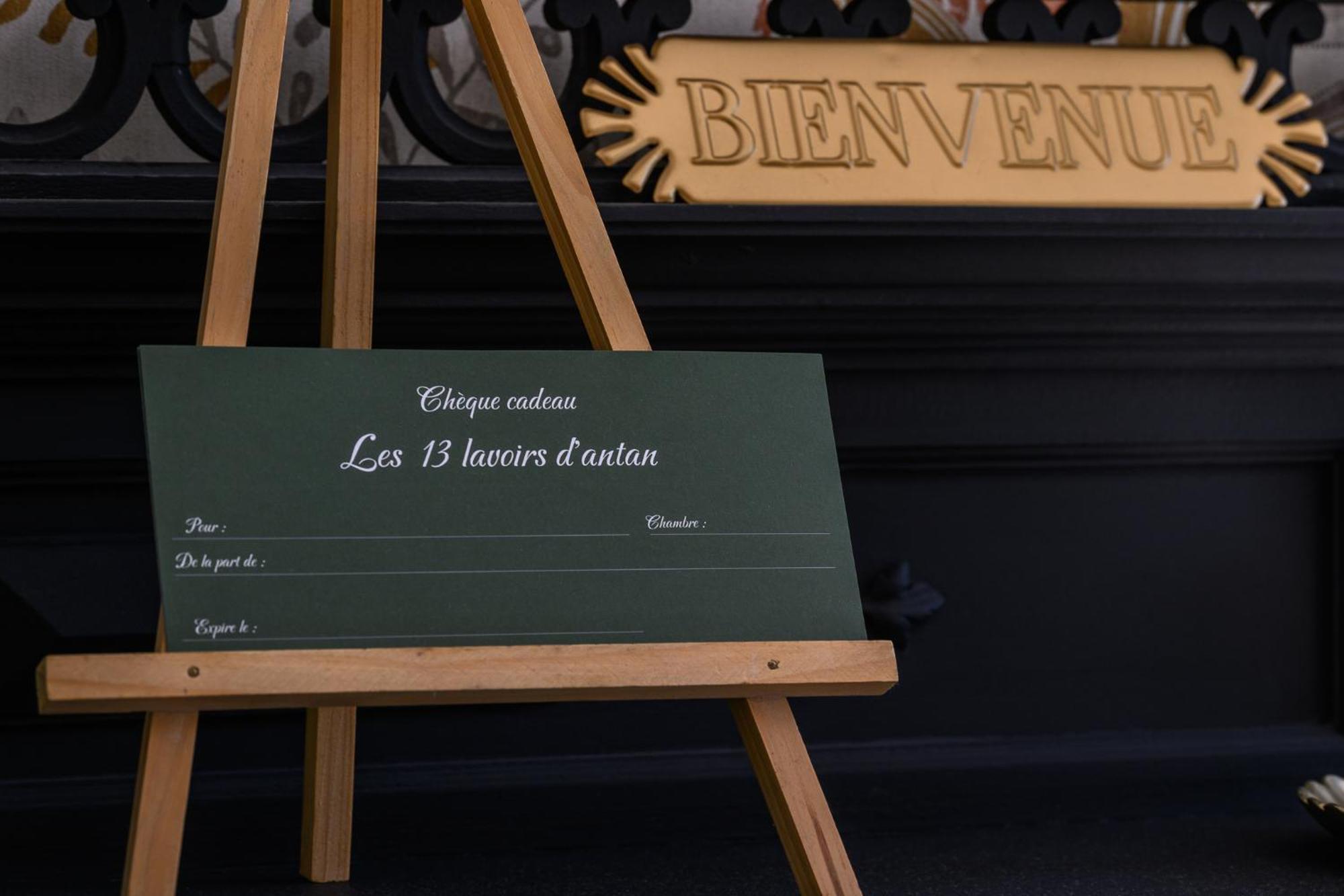 Les 13 Lavoirs D'Antan - Chambre Globe-Trotteur Saint-Pierre-Église Exteriér fotografie